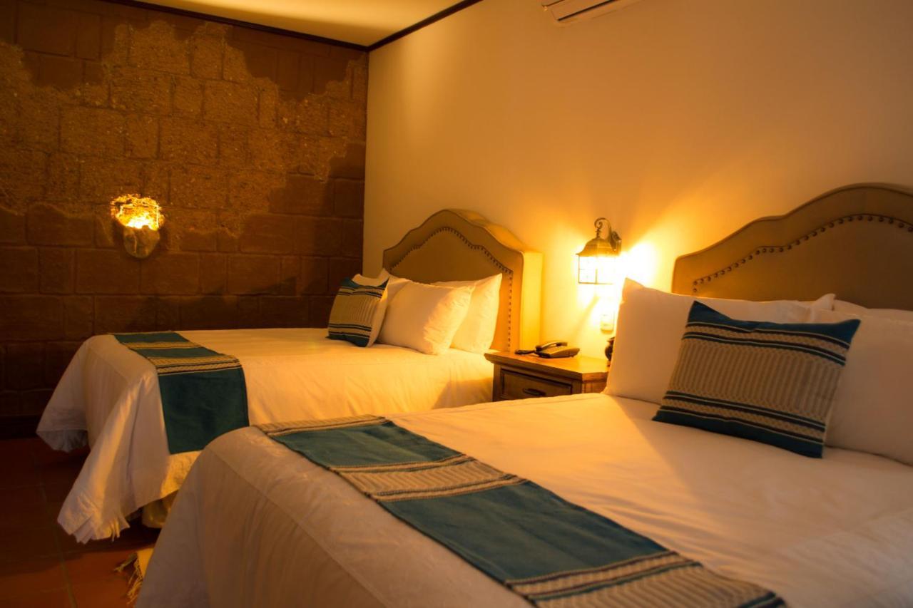 Casa De Adobe Gallery & Luxury Boutique Oaxaca ภายนอก รูปภาพ